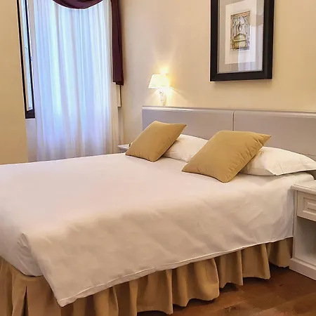 فندق مبيت وإفطار La Signoria Di